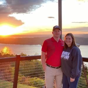 Meet your Posher, Holley